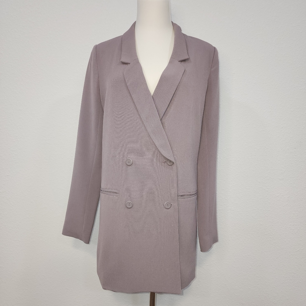 Lauren Conrad gray blazer size 6